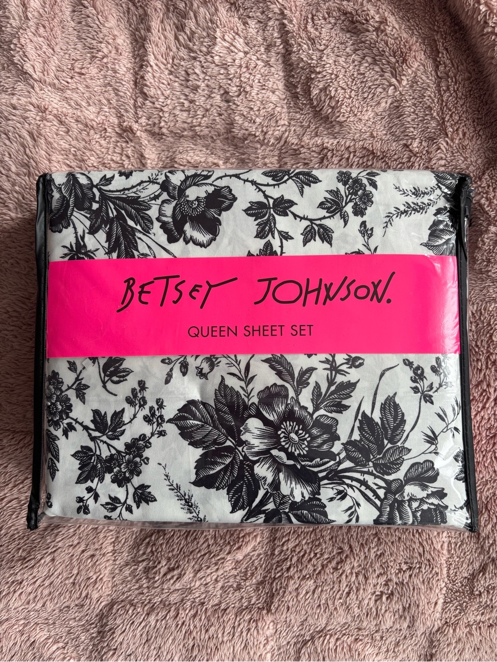 Betsey Johnson Black & White Floral Sheet Set with Pink Logo Band
